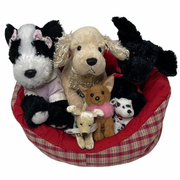 Puppies & Pet Bed Puppy Dog Plush Animals Assortment Pink Purple Red Tan Black